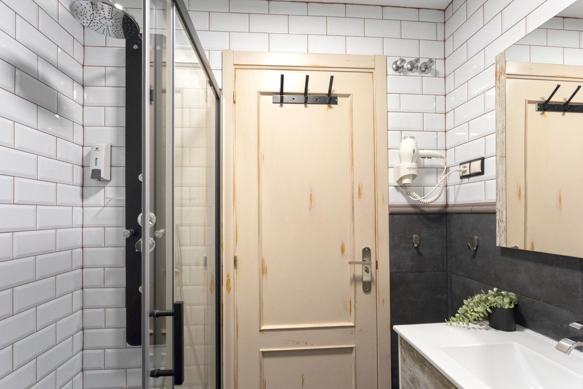 Precioso Apartamento En Pleno Centro By Rent Me Málaga Eksteriør billede